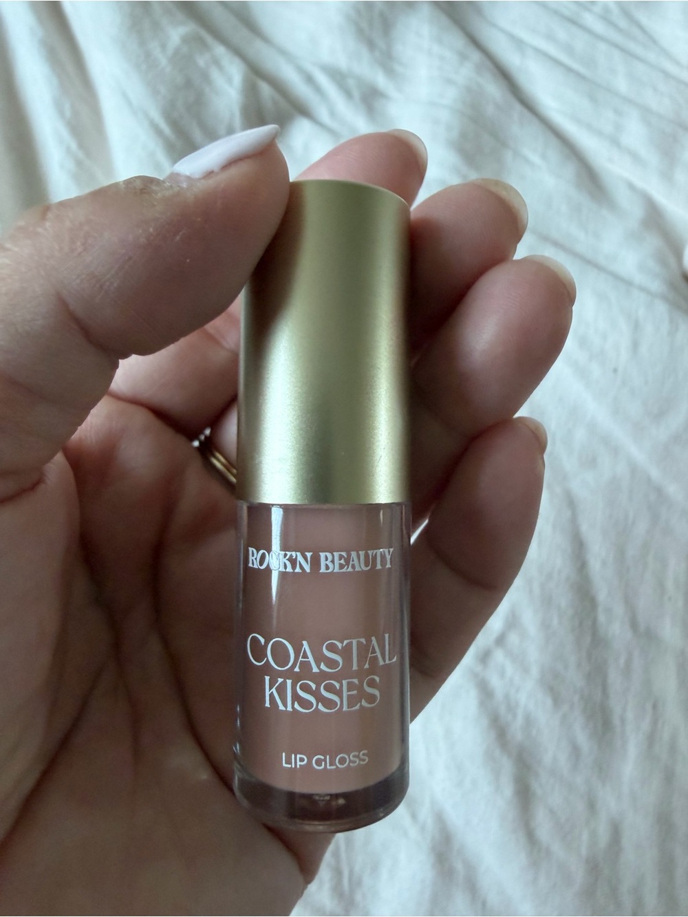 Coastal Kisses Lip Gloss - Nude Pink